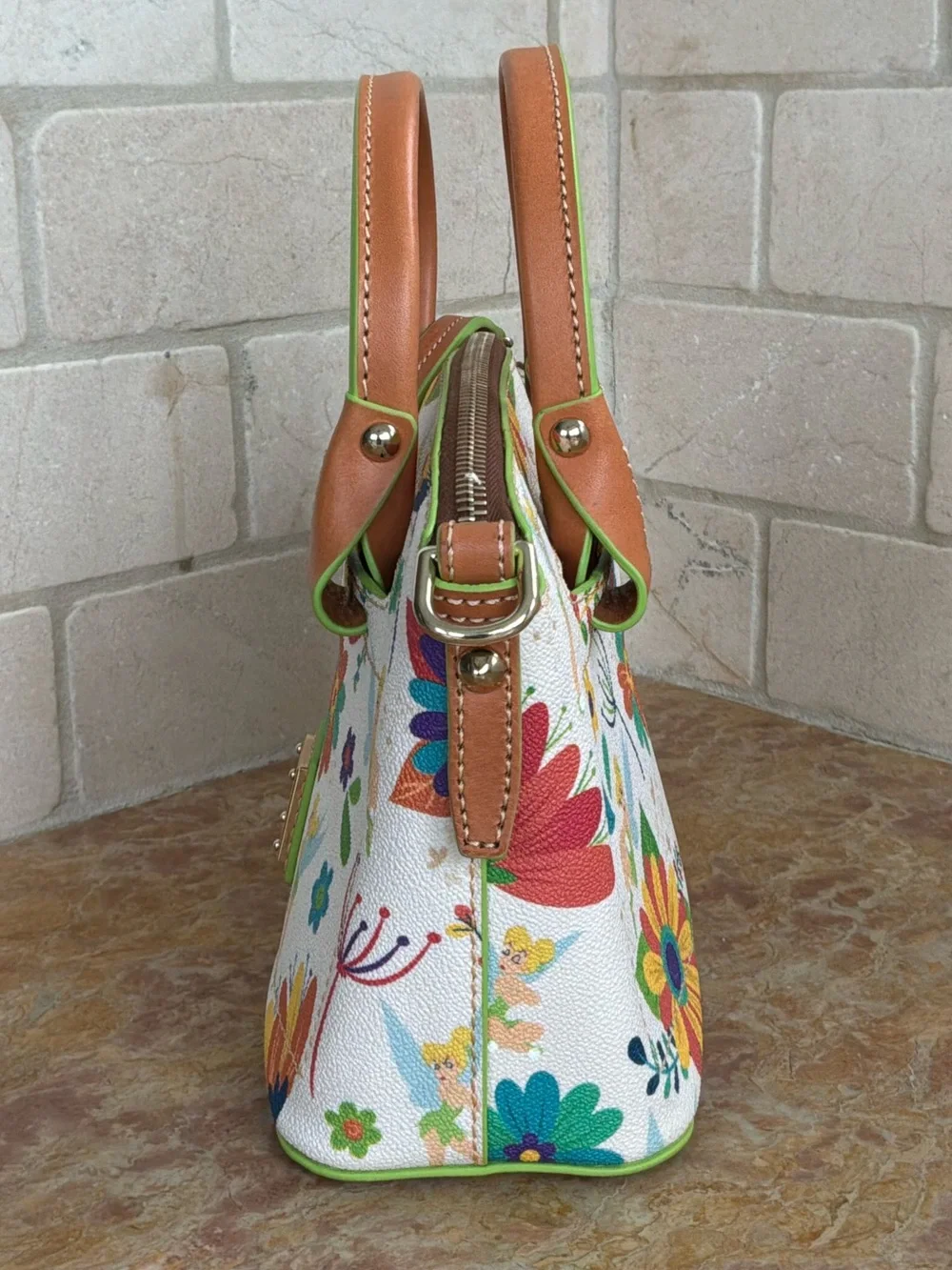 Dooney & Bourke 🧚‍♂️✨ flitterific